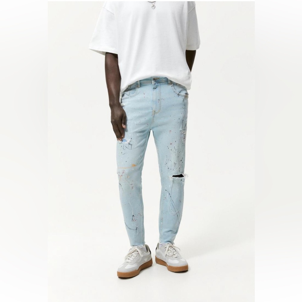 ZARA RIPPED SLIM JEANS - Picture 3 of 8